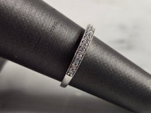 Load image into Gallery viewer, Womens Vintage Estate 10K White Gold Diamond Ring, 1.6g E4380