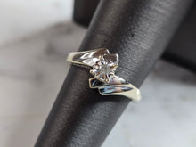 Load image into Gallery viewer, Womens Vintage Estate 10k White Gold Diamond Ring 2.3g #E4413