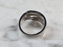 Load image into Gallery viewer, Womens Sterling Silver Modernist Blue Opal Ring 5.1g E4481