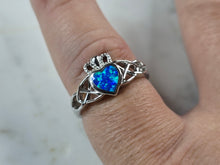 Load image into Gallery viewer, Womens Sterling Silver Irish Claddagh Blue Opal Heart Ring 3.3g E4485