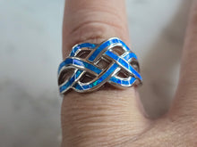 Load image into Gallery viewer, Womens Estate Sterling Silver Eternity Knot Blue Opal Ring 5.1g E4487