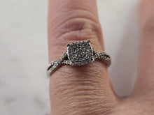 Load image into Gallery viewer, Womens Vintage Estate 10K White Gold Diamond Ring, 1.7g E4502