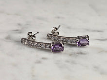 Load image into Gallery viewer, Womens Estate Sterling Silver Amethyst Earrings 3.0g E4549