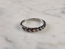 Load image into Gallery viewer, Womens Vintage Estate Sterling Silver Rainbow Ring 1.4g E4556
