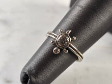 Load image into Gallery viewer, Womens Vintage Estate Sterling Silver Turtle Toe Ring 1.6g, E4560