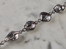 Load image into Gallery viewer, Womens Vintage Estate Sterling Silver Seashell Link Bracelet 25.9g E4576