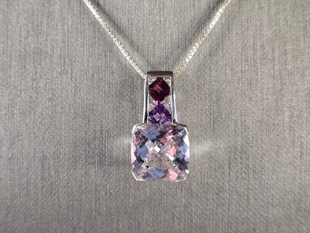 Womens Estate Sterling Silver Amethyst Pendant w/ Necklace 8.7g E4583