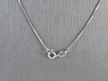 Load image into Gallery viewer, Womens Vintage Estate Sterling Silver Diamond Heart Pendant Necklace 3.6g E4617