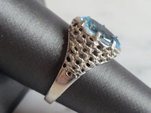 Load image into Gallery viewer, Womens Vintage Estate Sterling Silver Topaz Ring 4.6g #E4624