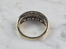 Load image into Gallery viewer, Womens Vintage Estate 10K Yellow Gold Diamond MOM Heart Ring 3.0g E4634