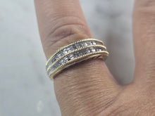 Load image into Gallery viewer, Womens Vintage Estate 10K Yellow Gold Diamond MOM Heart Ring 3.0g E4634