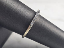 Load image into Gallery viewer, Womens Vintage Estate 14k White Gold Diamond Ring 1.9g E4646