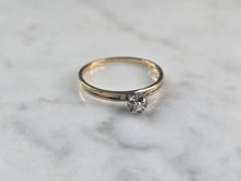Load image into Gallery viewer, Womens Vintage Estate 14K Yellow Gold Diamond Ring, 1.3g E4650