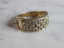 Load image into Gallery viewer, Womens Vintage Estate Sterling Silver Gold Tone CZ Ring 3.5g E4691