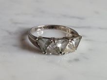 Load image into Gallery viewer, Womens Vintage Estate Sterling Silver Modernist CZ Ring 3.4g E4694