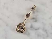 Load image into Gallery viewer, Womens Vintage Estate 10K Yellow Gold Diamond Pendant 2.3g E4748