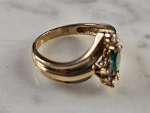 Load image into Gallery viewer, Womens Vintage Estate 14K Yellow Gold Emerald &amp; Diamond Ring 5.0g #E4785