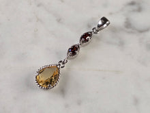Load image into Gallery viewer, Womens  Estate Sterling Silver Citrine Garnet Pendant 2.6g E4791