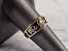Load image into Gallery viewer, Womens Vintage Estate 14K Yellow Gold Elephant Ring 3.4g E4815