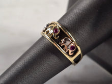 Load image into Gallery viewer, Womens Vintage Estate 14K Yellow Gold Elephant Ring 3.4g E4815