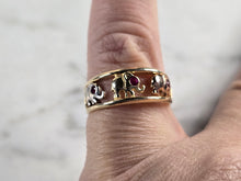 Load image into Gallery viewer, Womens Vintage Estate 14K Yellow Gold Elephant Ring 3.4g E4815