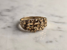 Load image into Gallery viewer, Mens Vintage Estate 10K Yellow Gold Nugget Ring 4.3g #E4829