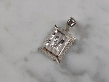 Load image into Gallery viewer, Womens Sterling Silver Initial Letter " M " Pendant 1.0g E4836