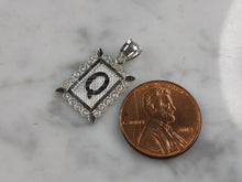 Load image into Gallery viewer, Womens Sterling Silver Initial Letter " Q " Pendant 1.0g E4844
