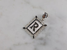 Load image into Gallery viewer, Womens Sterling Silver Initial Letter " R " Pendant 1.0g E4847