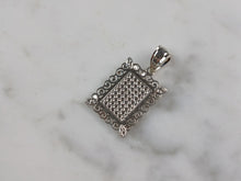 Load image into Gallery viewer, Womens Sterling Silver Initial Letter " V " Pendant 1.0g E4857