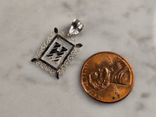 Load image into Gallery viewer, Womens Sterling Silver Initial Letter " H " Pendant 1.0g E4858