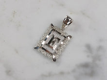Load image into Gallery viewer, Womens Sterling Silver Initial Letter " E " Pendant 1.0g E4869