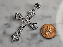 Load image into Gallery viewer, Womens Estate Sterling Silver Religious Celtic Cross Pendant 3.7g E4874