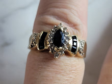 Load image into Gallery viewer, Womens Vintage Estate 10K Gold Sapphire &amp; Diamond Ring, 4.5g E4900