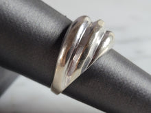 Load image into Gallery viewer, Womens Vintage Estate 14K White Gold Modernist Ring 4.4g E4910