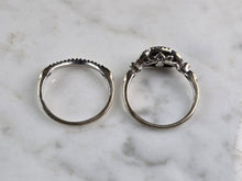 Load image into Gallery viewer, Womens Vintage Estate 10K White Gold Diamond Ring Set 3.7g, E4911
