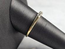 Load image into Gallery viewer, Womens Vintage Estate 14k Yellow Gold Diamond Ring 2.5g #E4916