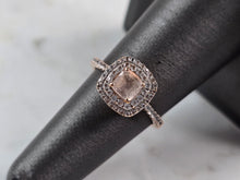 Load image into Gallery viewer, Womens Vintage Estate 10k Rose Gold Pink Quartz Diamond Ring 2.2g E4919