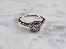 Load image into Gallery viewer, Womens Vintage Estate 14K Yellow Gold Diamond Ring 5.0g E4942