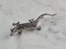Load image into Gallery viewer, Womens Vintage Estate Sterling Silver Lizard Brooch 6.3g E4944