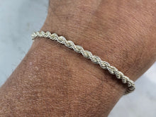 Load image into Gallery viewer, Womens Vintage Estate Sterling Silver Rope Bracelet 8.9g E4951
