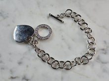 Load image into Gallery viewer, Womens Vintage Estate Sterling Silver Heart Charm Bracelet 23.2g E4957