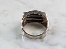 Load image into Gallery viewer, Womens Vintage Estate Sterling Silver Modernist Onyx Ring 5.1g E4967