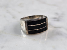 Load image into Gallery viewer, Womens Vintage Estate Sterling Silver Modernist Onyx Ring 5.1g E4967