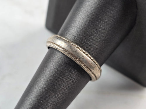 Mens Vintage Estate Sterling Silver Wedding Band Ring 4.4g E4992