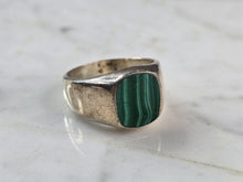 Load image into Gallery viewer, Mens Vintage Estate Sterling Silver Southwestern Malachite Ring 13.1g E506