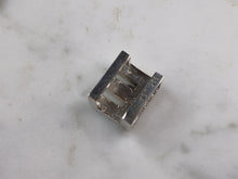 Load image into Gallery viewer, Womens Sterling Silver Initial Block Letter " E " Pendant 3.6g E5084