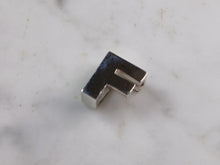 Load image into Gallery viewer, Womens Sterling Silver Initial Block Letter " F " Pendant 3.5g E5087