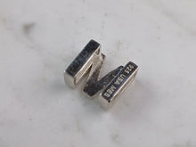 Load image into Gallery viewer, Womens Sterling Silver Initial Block Letter " M " Pendant 4.9g E5094