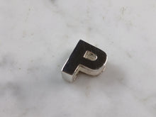 Load image into Gallery viewer, Womens Sterling Silver Initial Block Letter " P " Pendant 3.9g E5096